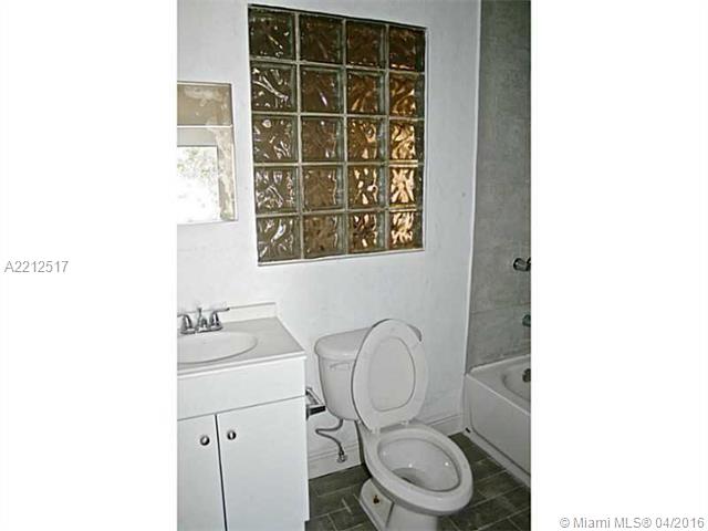 EDISON HEIGHTS SEC B - Residential Lease