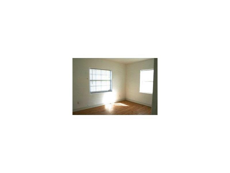 EDISON HEIGHTS SEC B - Residential Lease