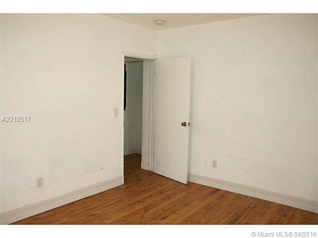 EDISON HEIGHTS SEC B - Residential Lease