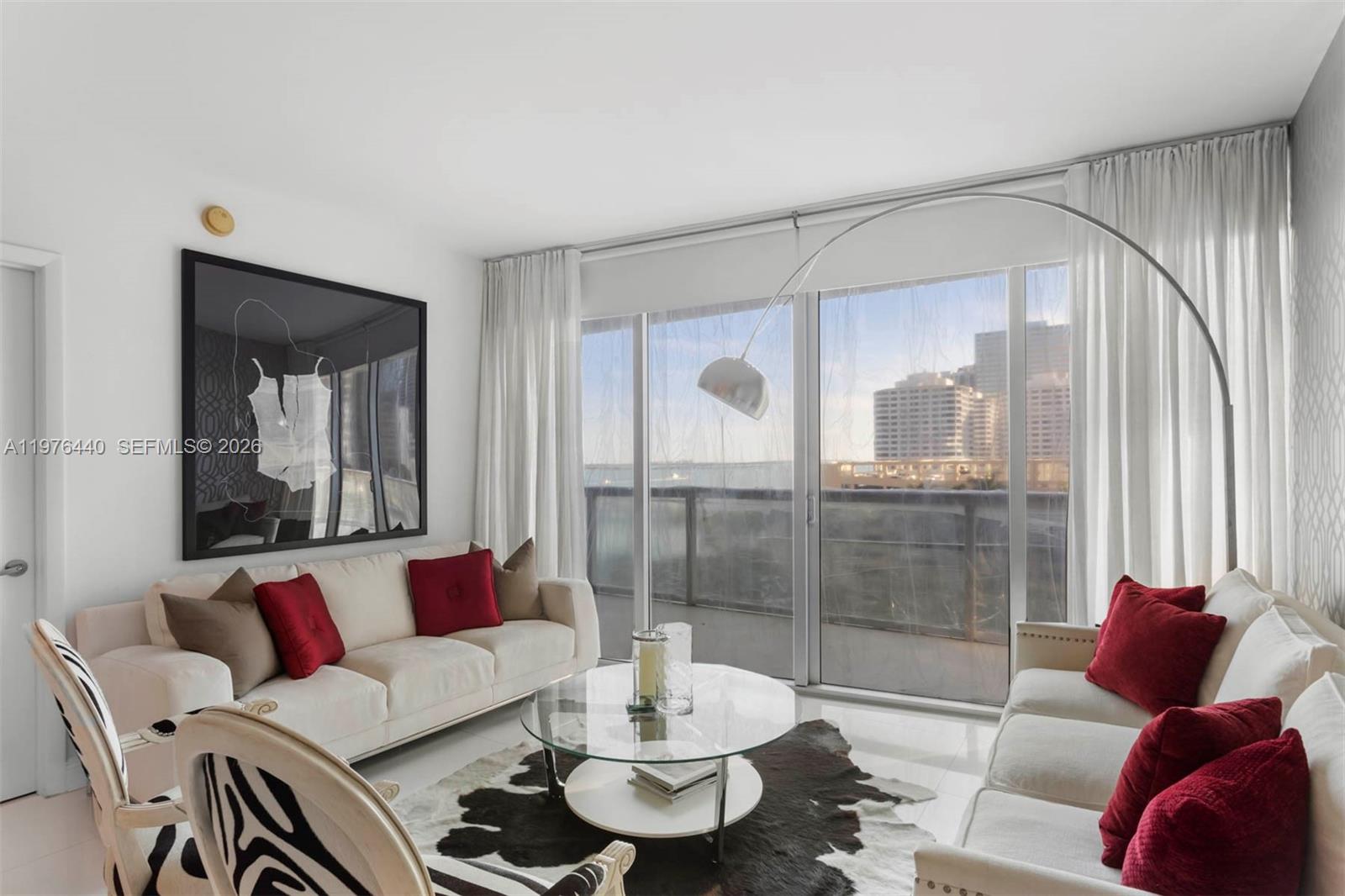 ICON BRICKELL NO TWO COND - Residential