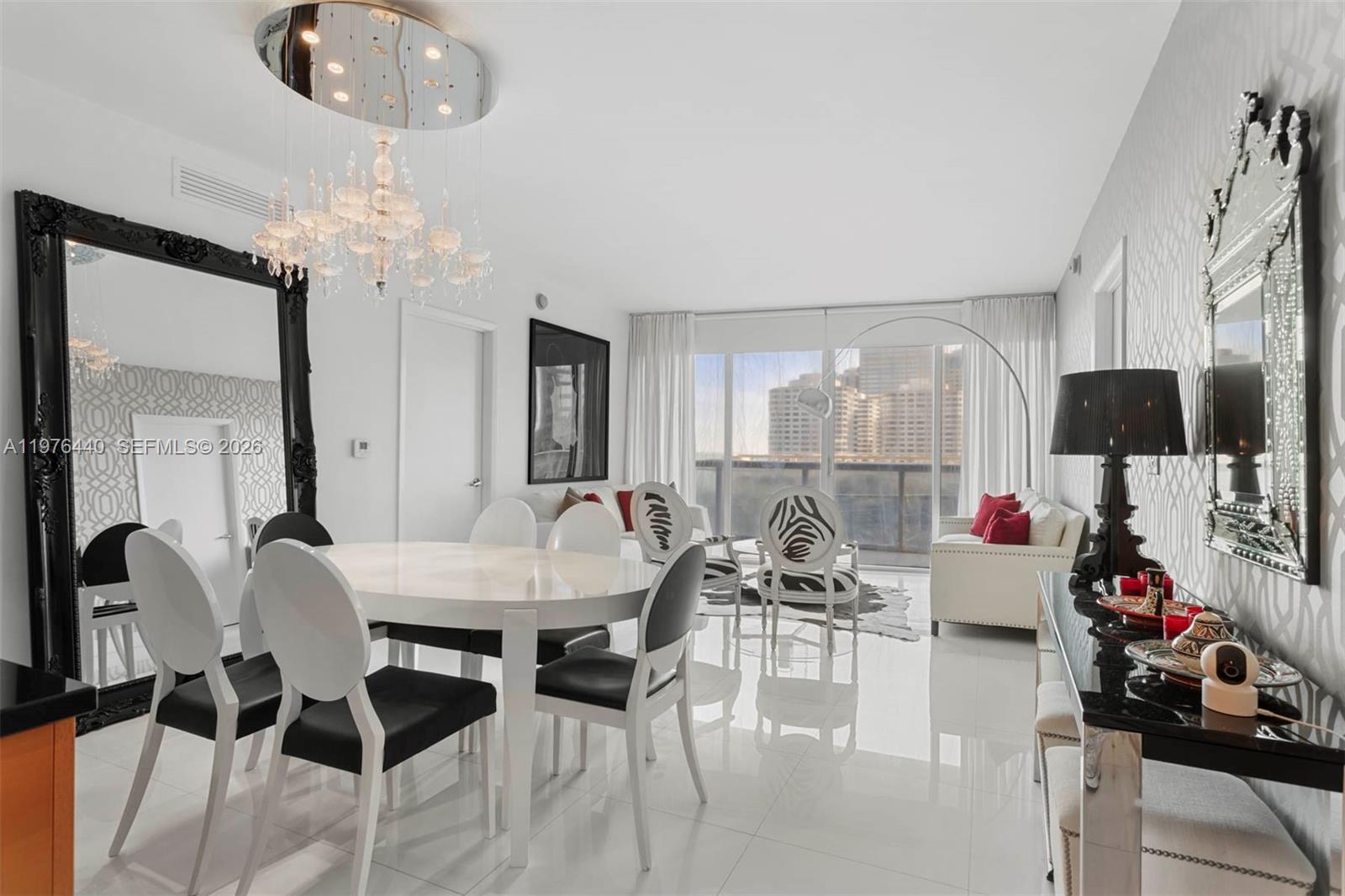 ICON BRICKELL NO TWO COND - Residential