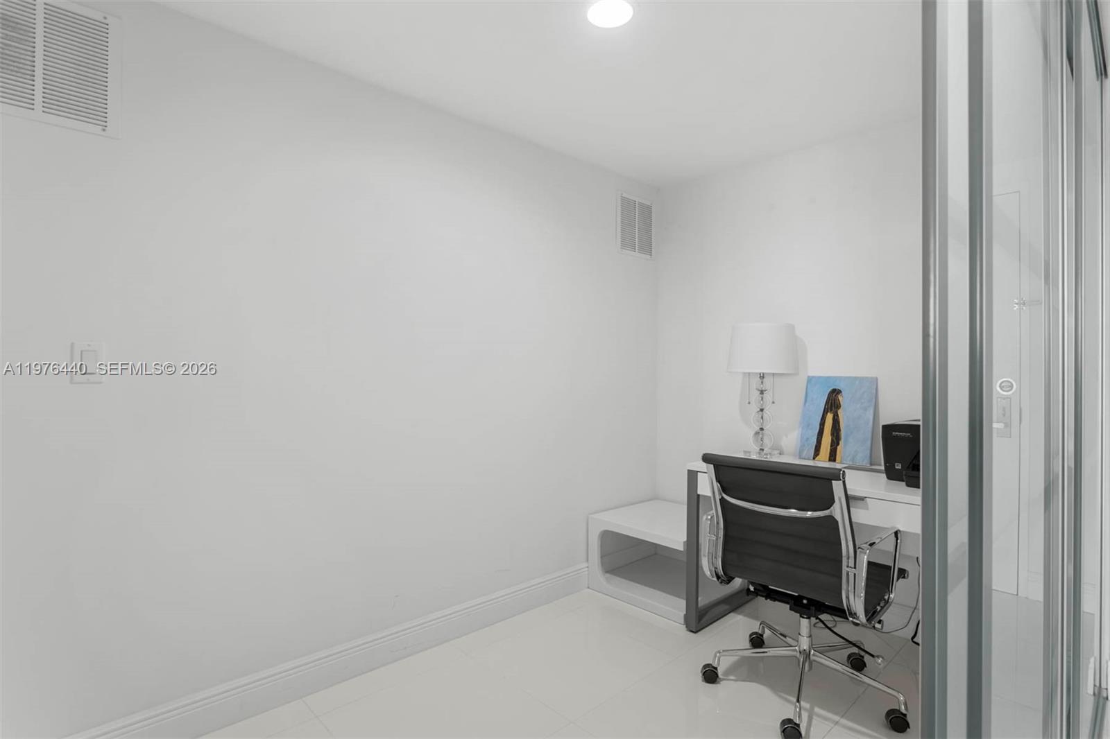 ICON BRICKELL NO TWO COND - Residential