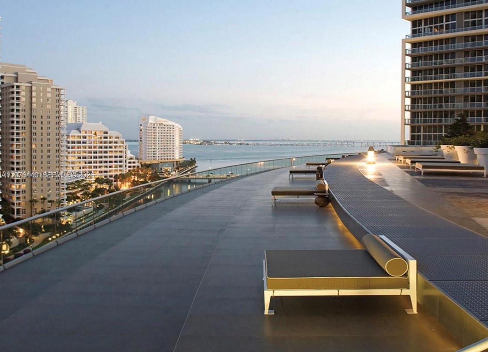 ICON BRICKELL NO TWO COND - Residential