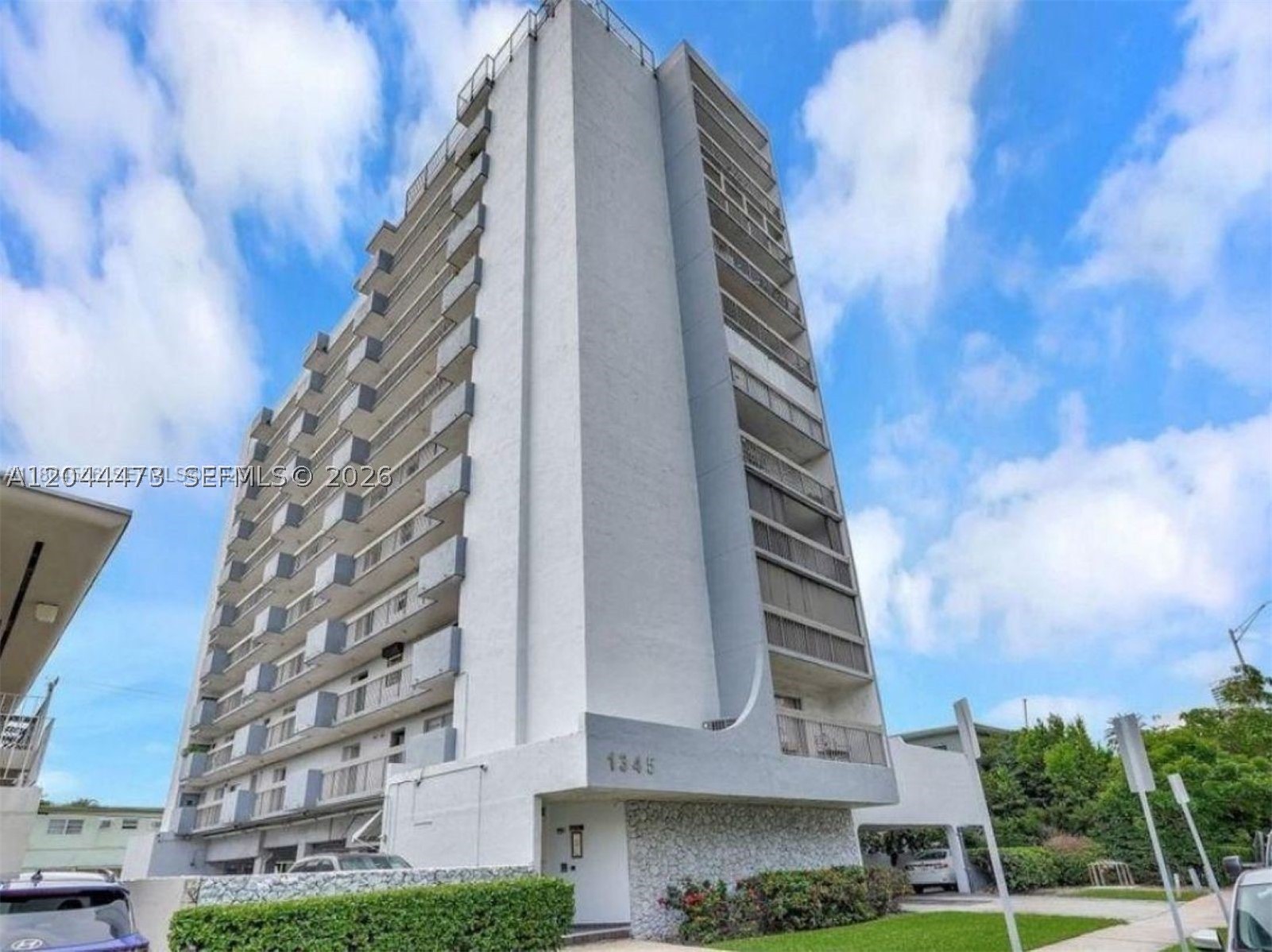 GOLDEN WEST CONDO - Residential Lease