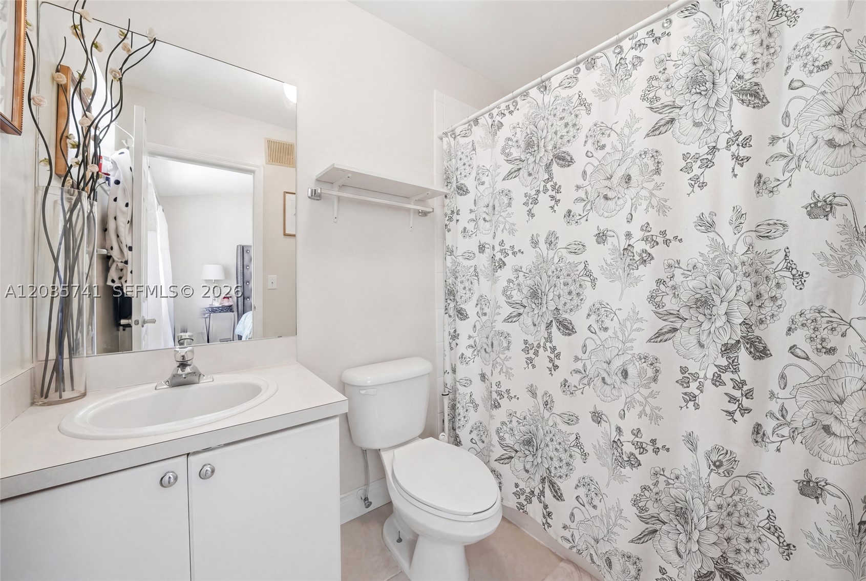 TOWNGATE CONDO FOUR - Residential Lease