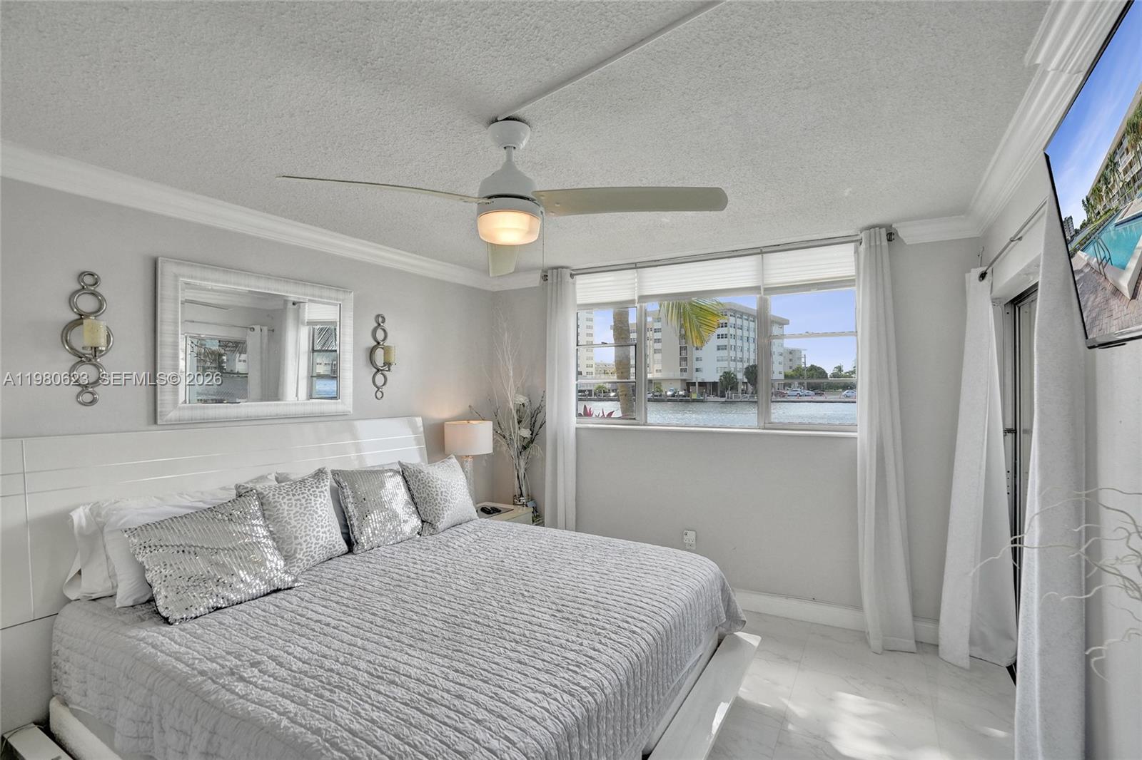 ISLANDS-BERMUDA CONDO - Residential