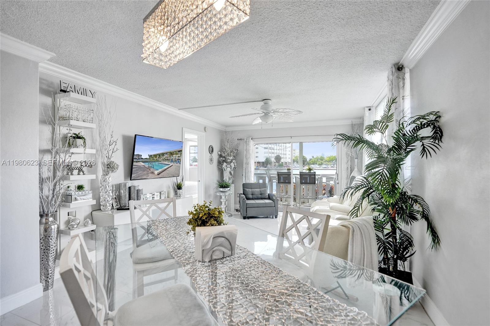 ISLANDS-BERMUDA CONDO - Residential