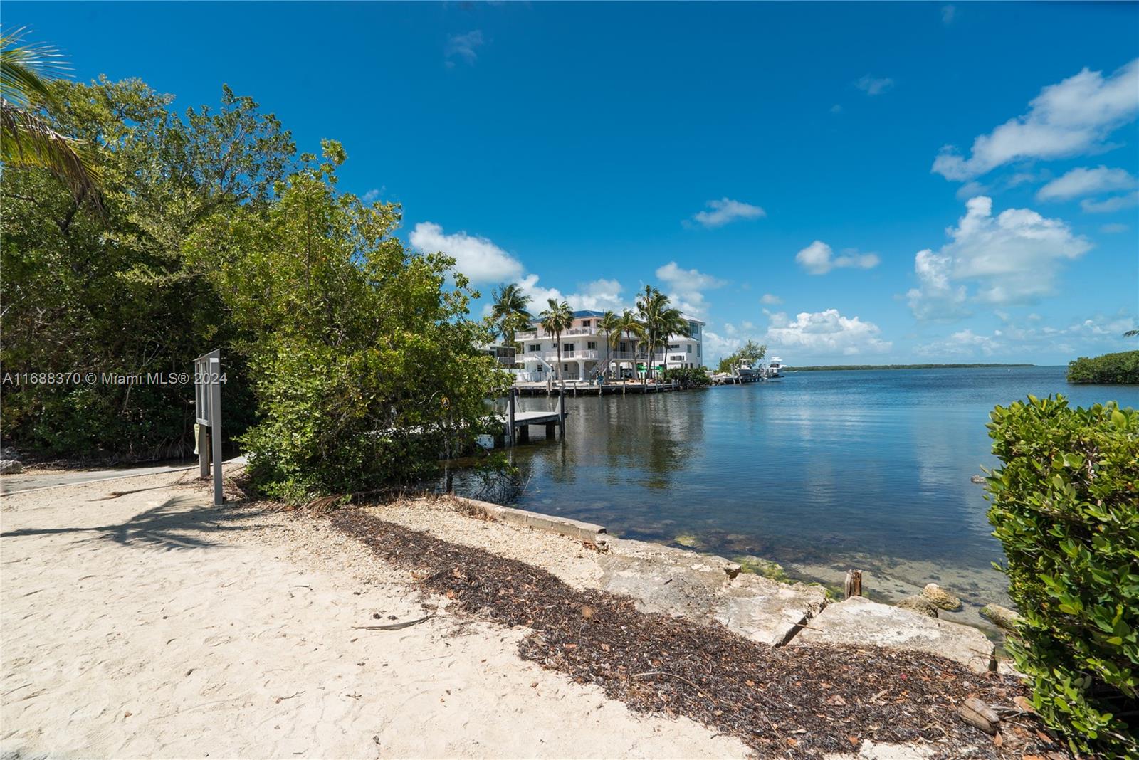 PLANTATION KEY COLONY - Residential