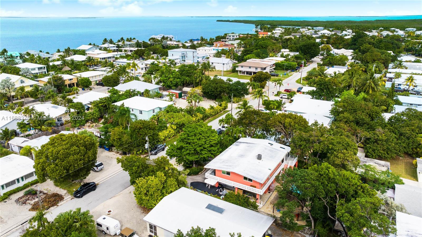 PLANTATION KEY COLONY - Residential