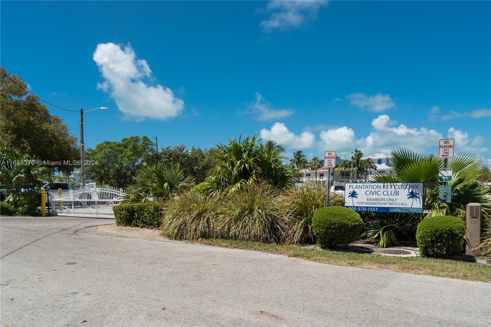 PLANTATION KEY COLONY - Residential