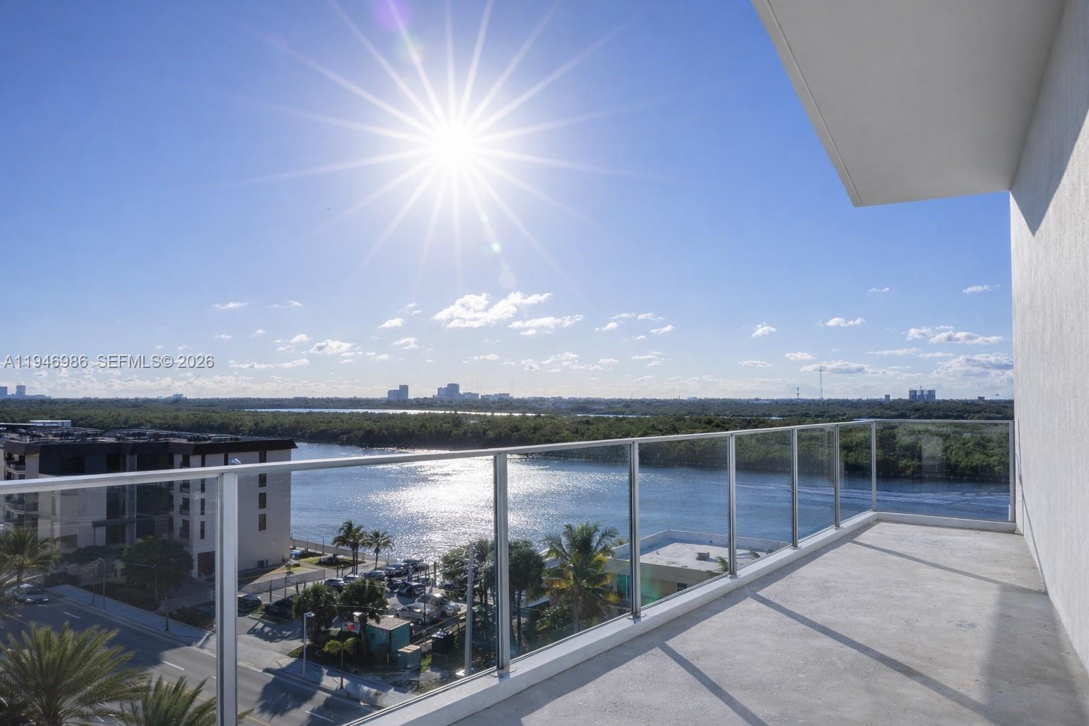 Eturna Residences - Residential