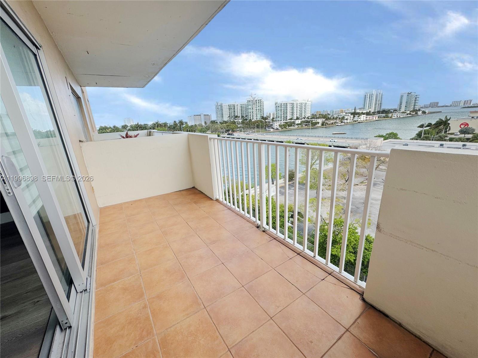 ISLAND PLACE AT NORTH BAY - Residential