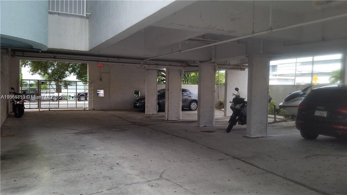 LAS DELICIAS CONDO - Residential