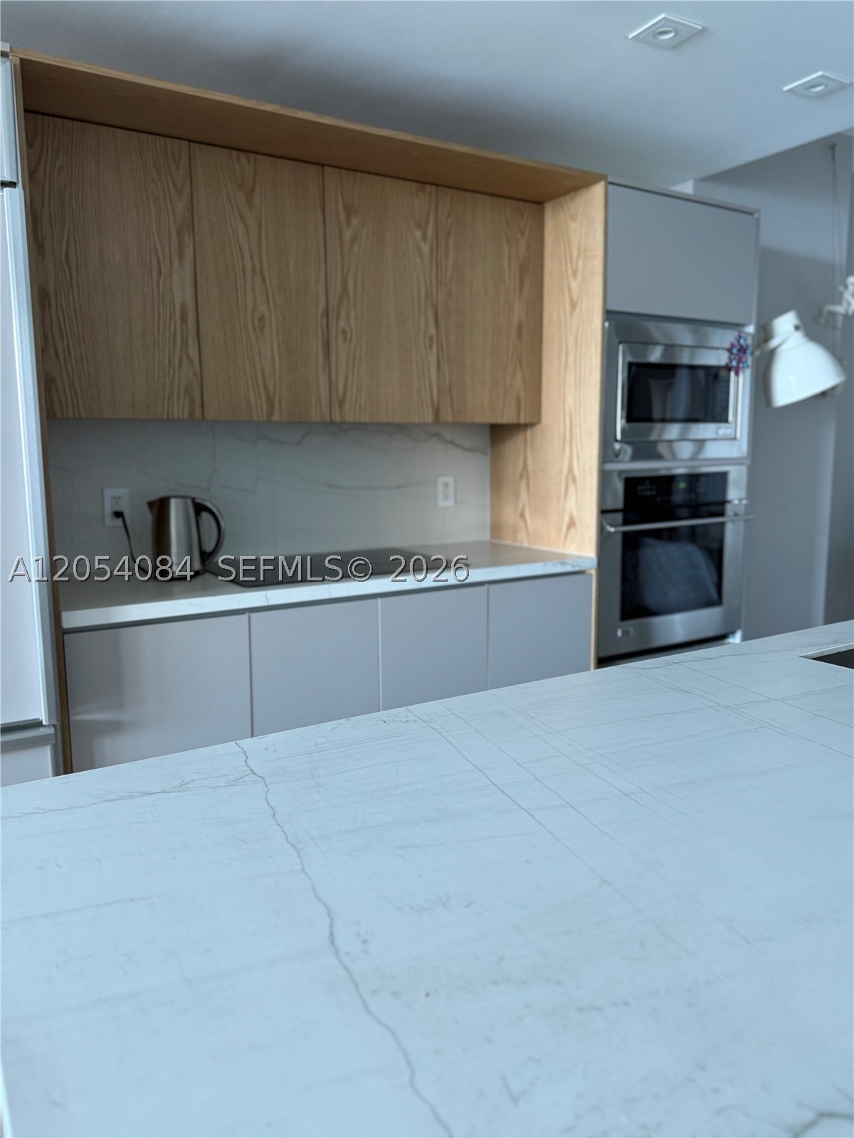 ICON BAY CONDO - Residential Lease