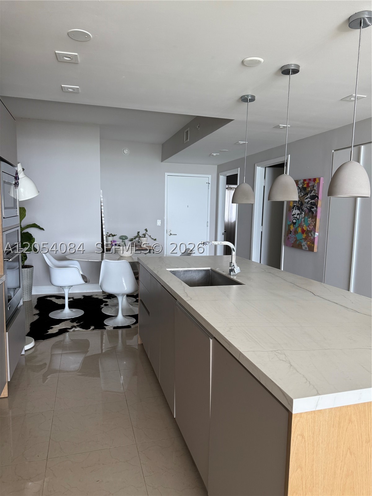 ICON BAY CONDO - Residential Lease