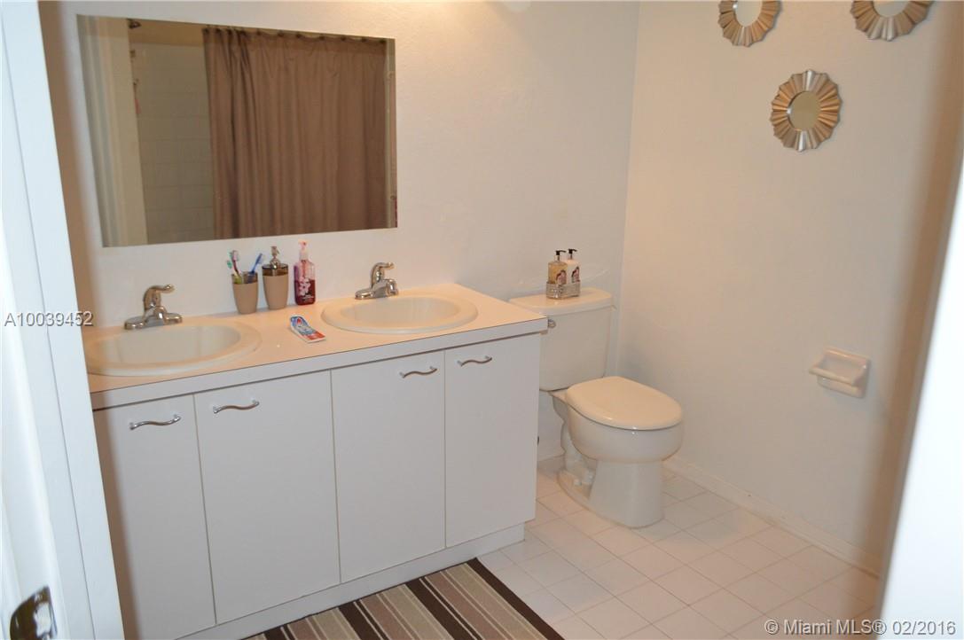 Land Sec 6-North 153-20 B - Residential Lease