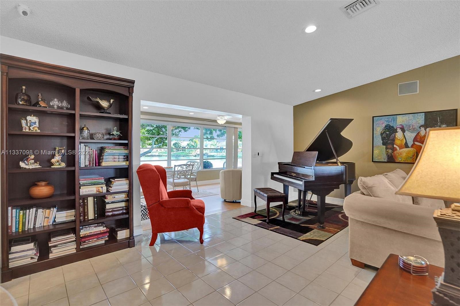 WESTWOOD COMMUNITY 7 - Residential