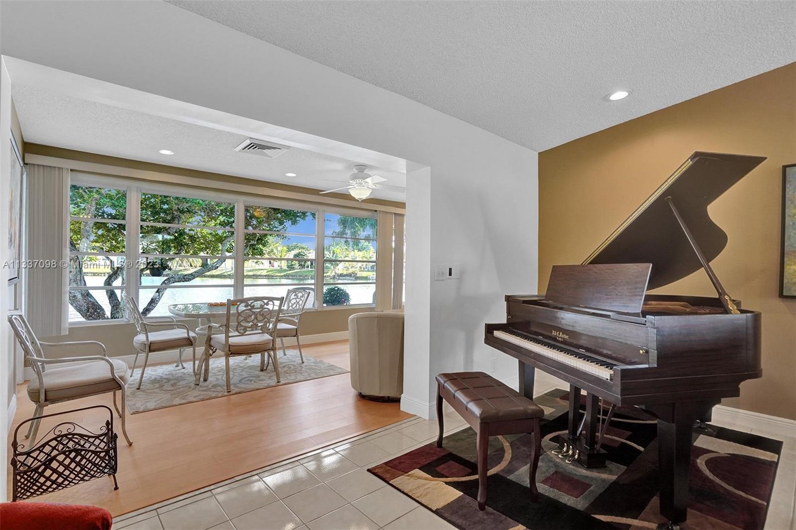WESTWOOD COMMUNITY 7 - Residential