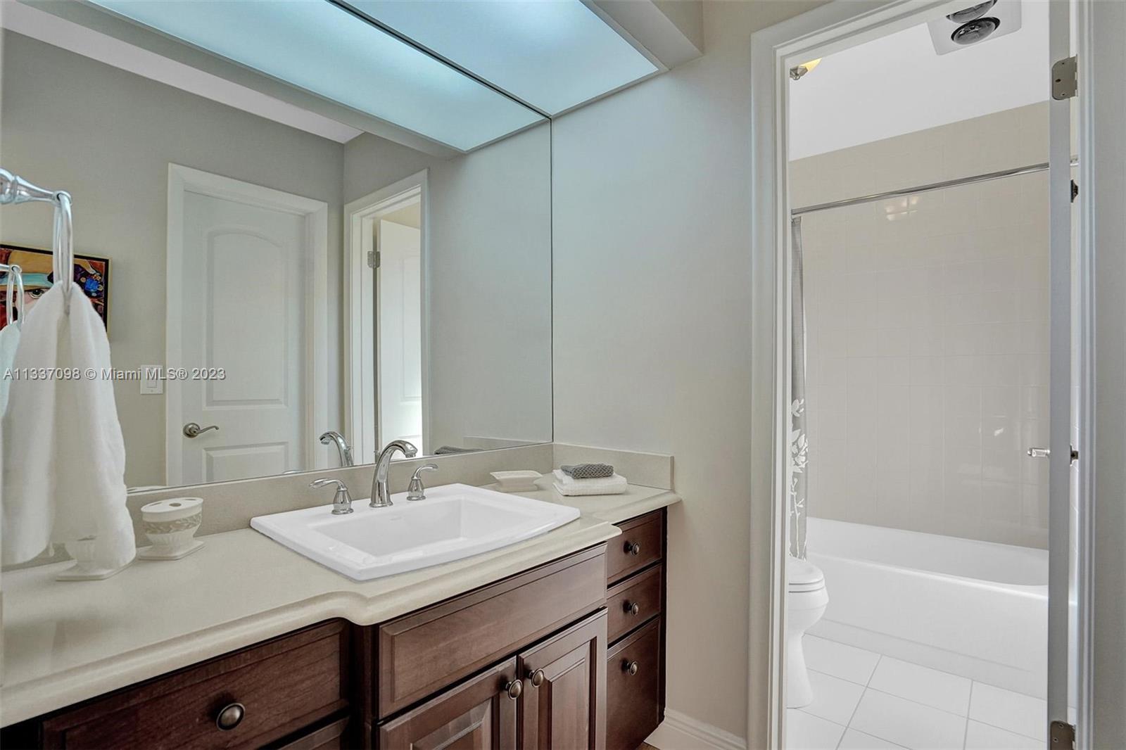 WESTWOOD COMMUNITY 7 - Residential