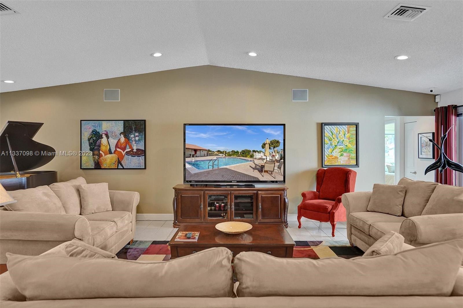 WESTWOOD COMMUNITY 7 - Residential