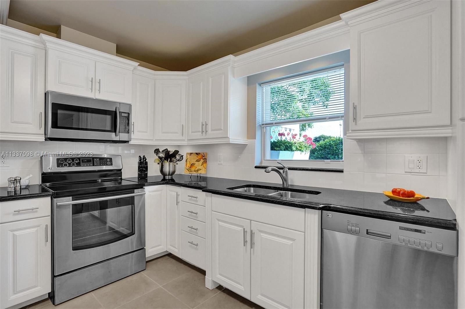WESTWOOD COMMUNITY 7 - Residential