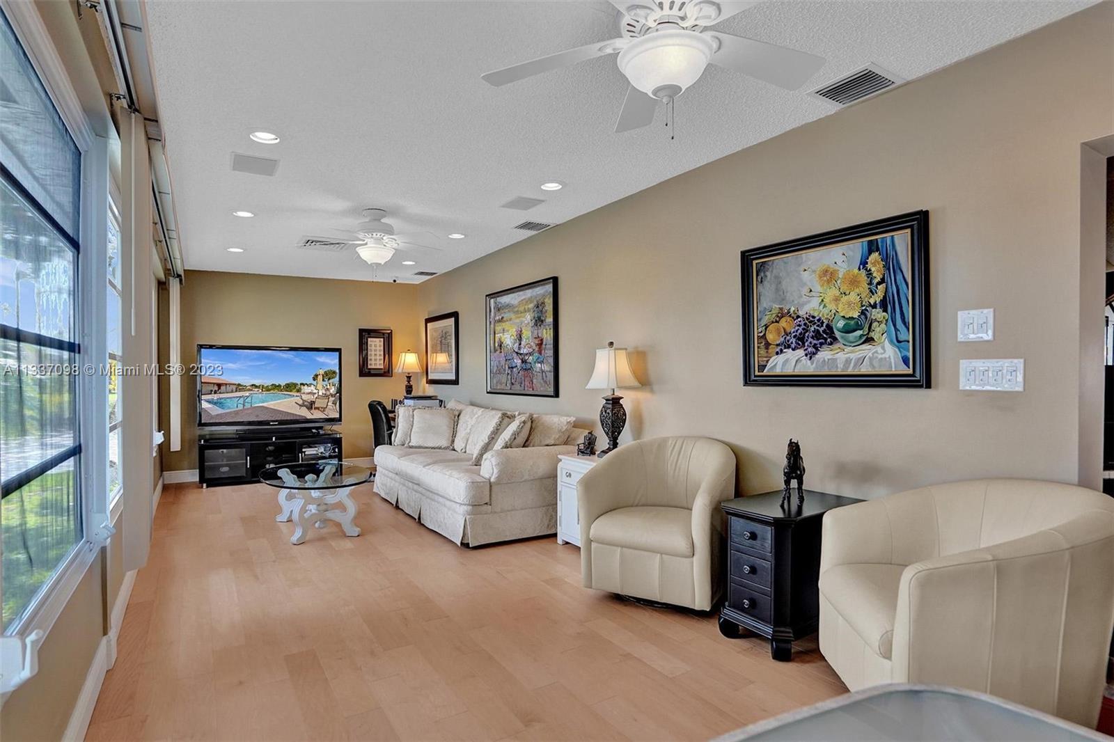 WESTWOOD COMMUNITY 7 - Residential