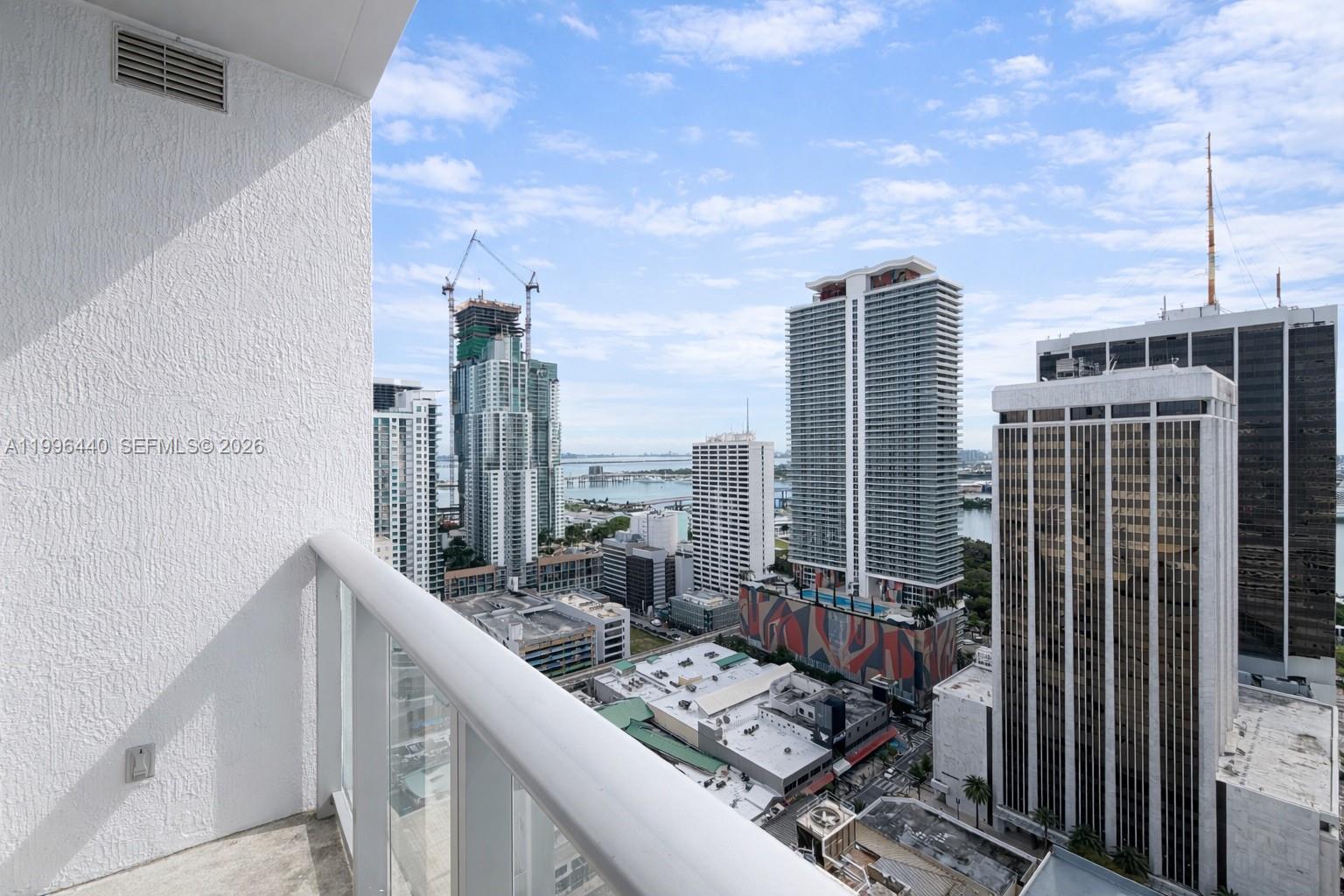 CENTRO CONDO - Residential