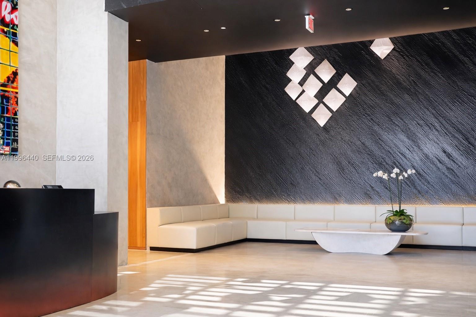 CENTRO CONDO - Residential