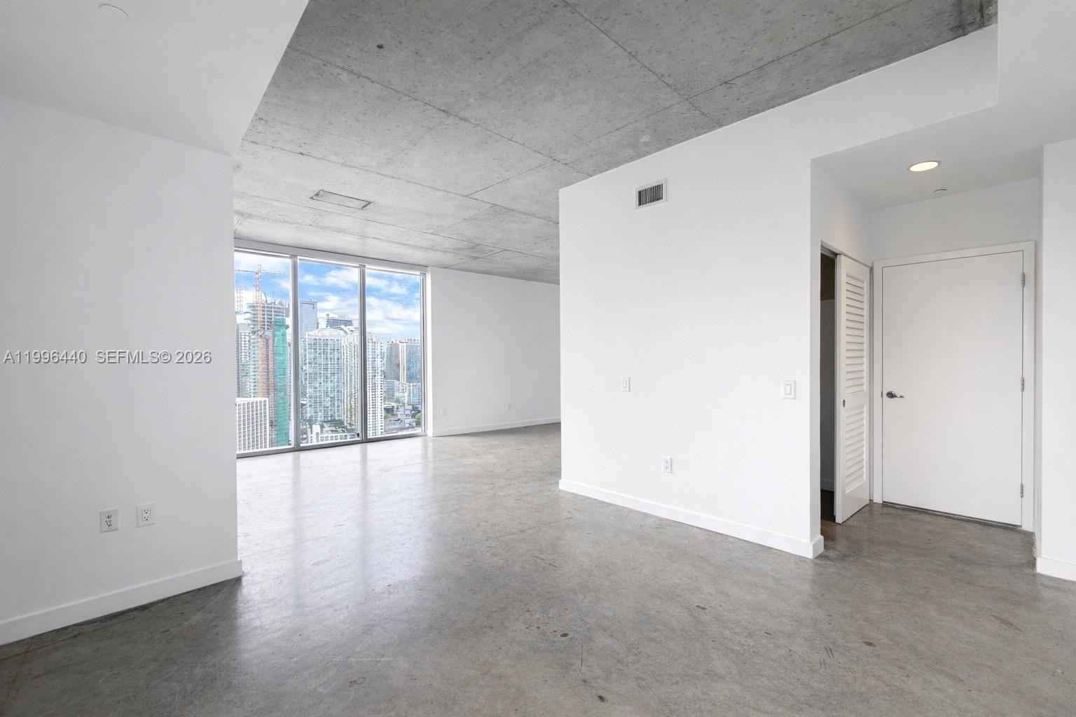 CENTRO CONDO - Residential