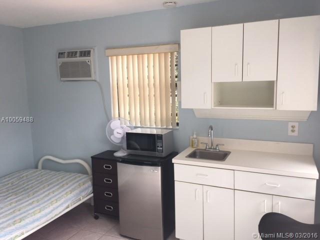 Westwood Lake 9th Add - Residential Lease
