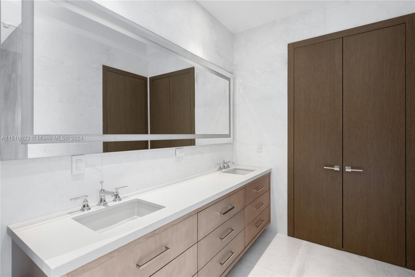 COCOPLUM SEC 1 - Residential