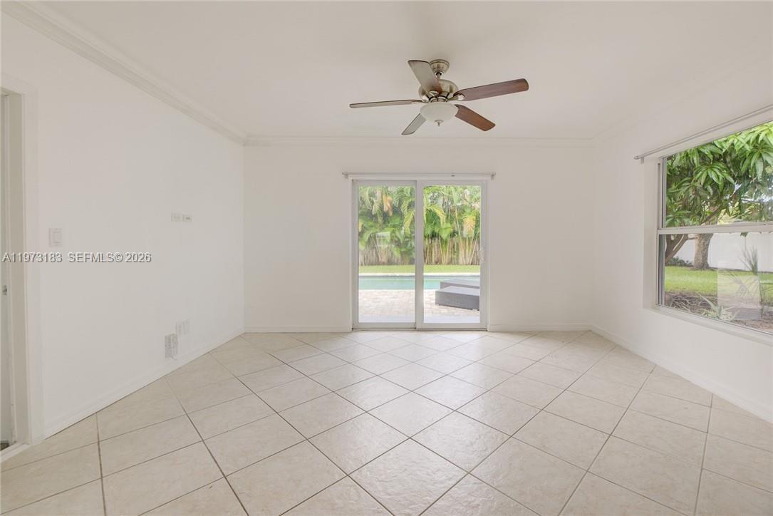 FLORANADA RIDGE SEC - Residential