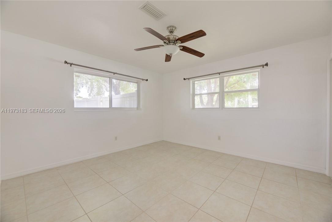 FLORANADA RIDGE SEC - Residential