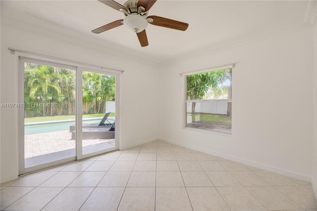 FLORANADA RIDGE SEC - Residential