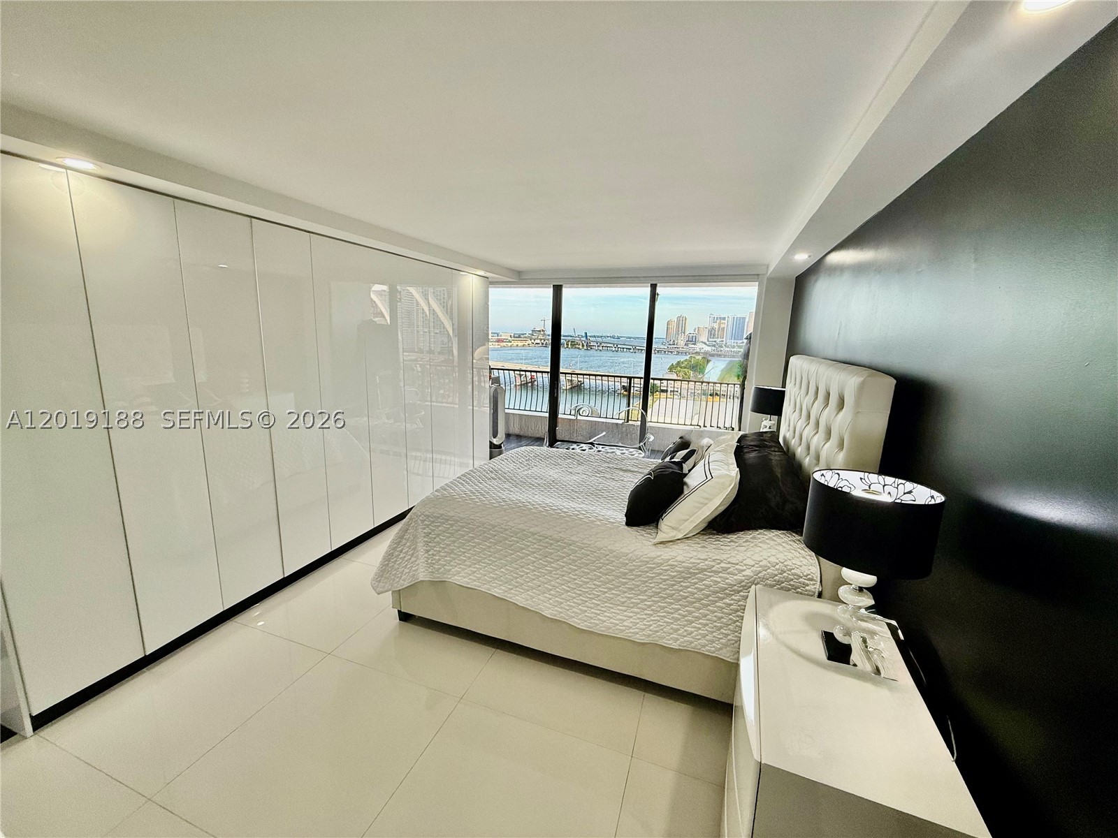 VENETIA CONDO - Residential