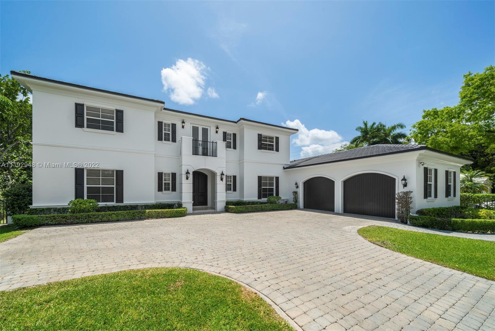 SNAPPER CREEK GROVES - Residential
