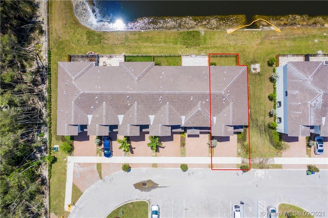 STELLAR PEMBROKE PINES - Residential Lease