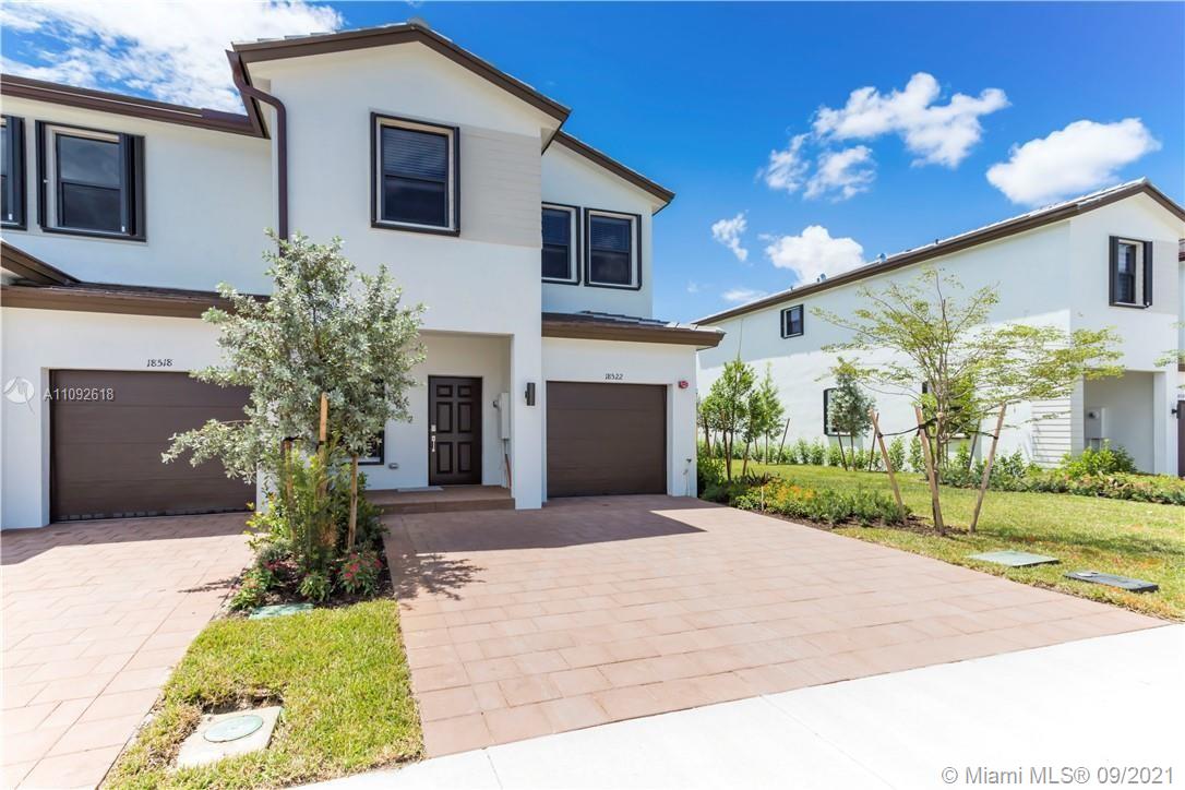 STELLAR PEMBROKE PINES - Residential Lease