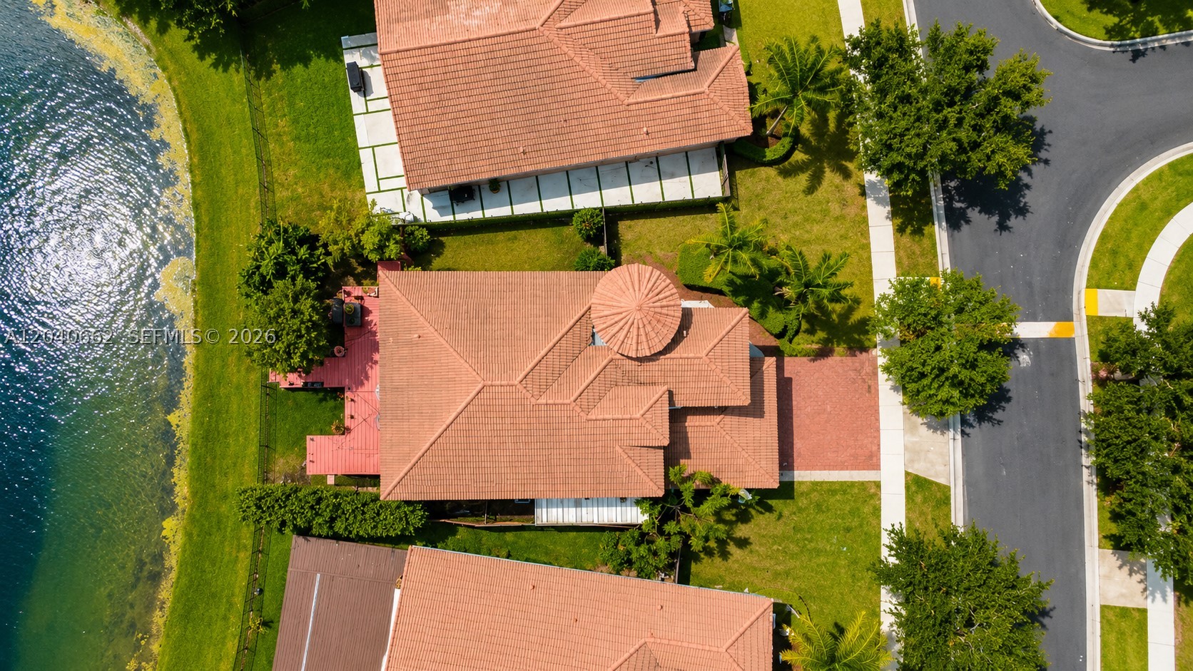 VENTANAS AT HOMESTEAD - Residential