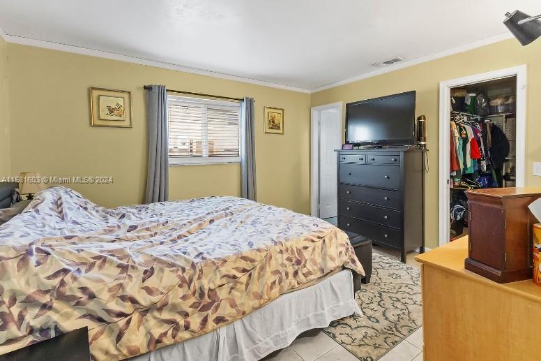 SUNRISE GOLF VILLAGE SEC - Residential