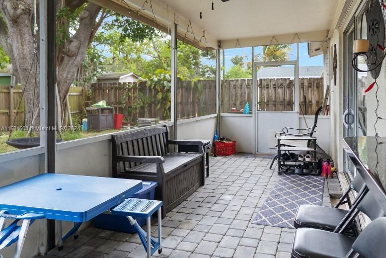 SUNRISE GOLF VILLAGE SEC - Residential