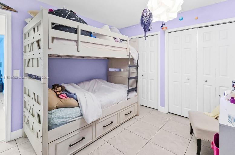 SUNRISE GOLF VILLAGE SEC - Residential