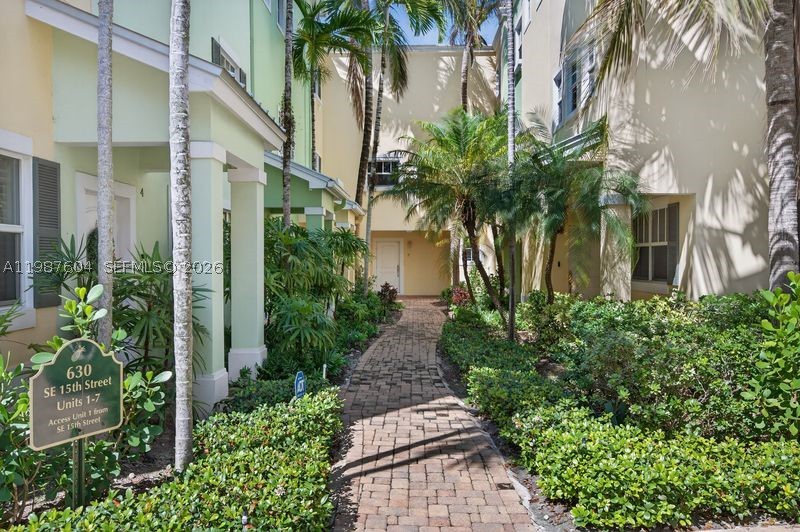 EVERGLADES LAND SALES CO - Residential