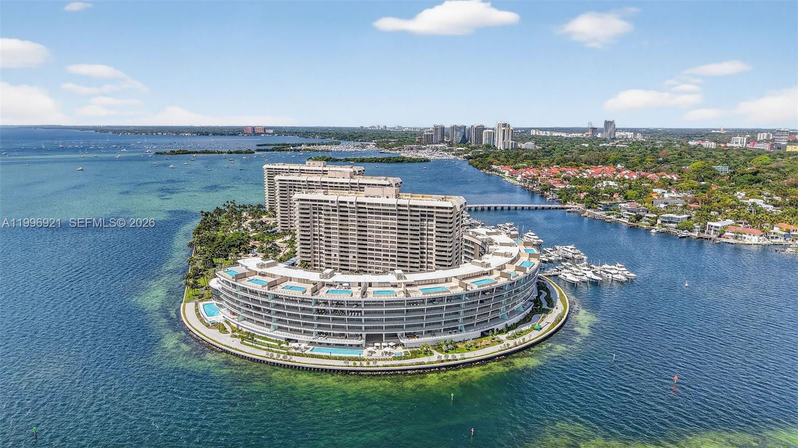 Grove Isle Marina - Land