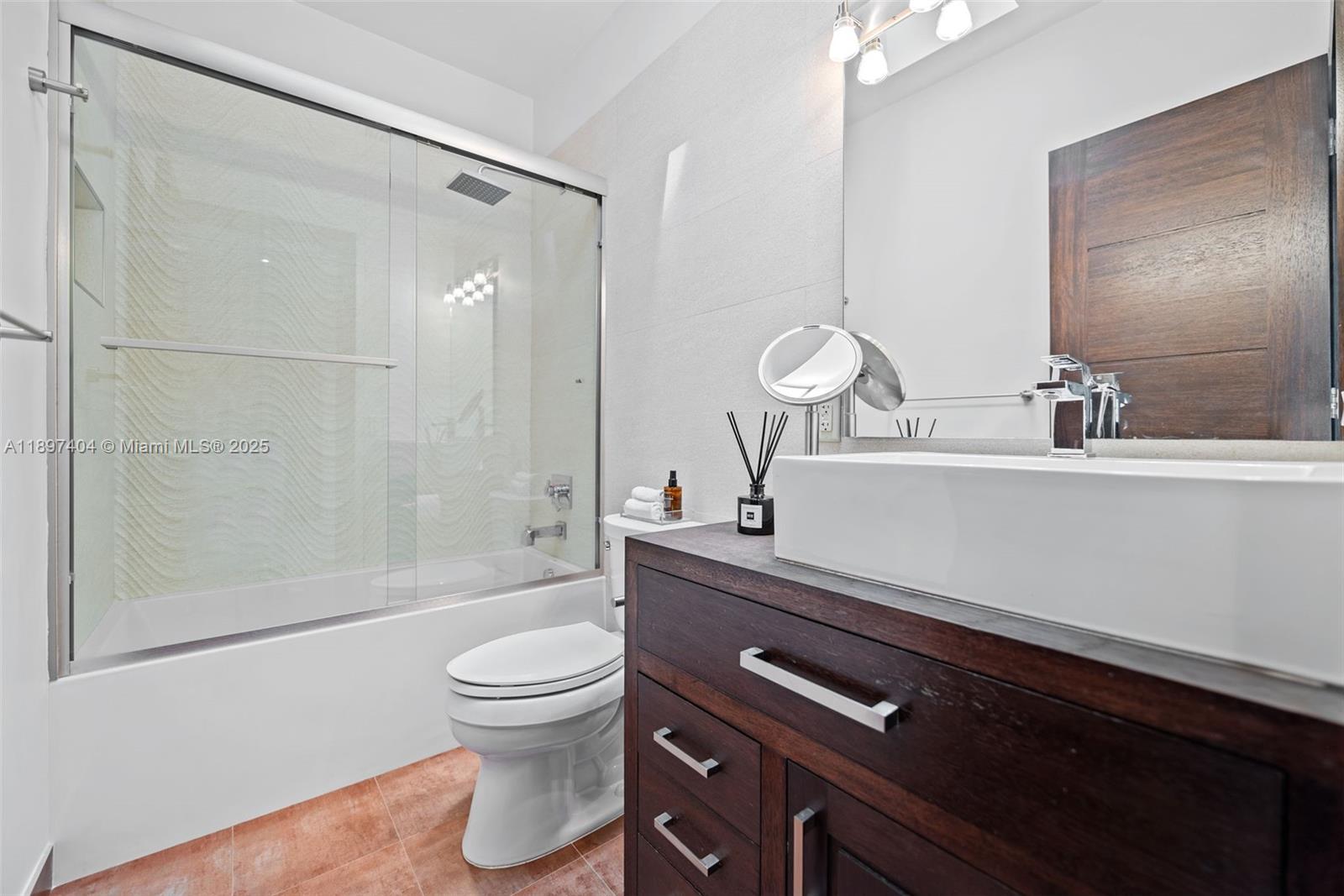 GABLES COURT TOWNHOMES CO - Residential