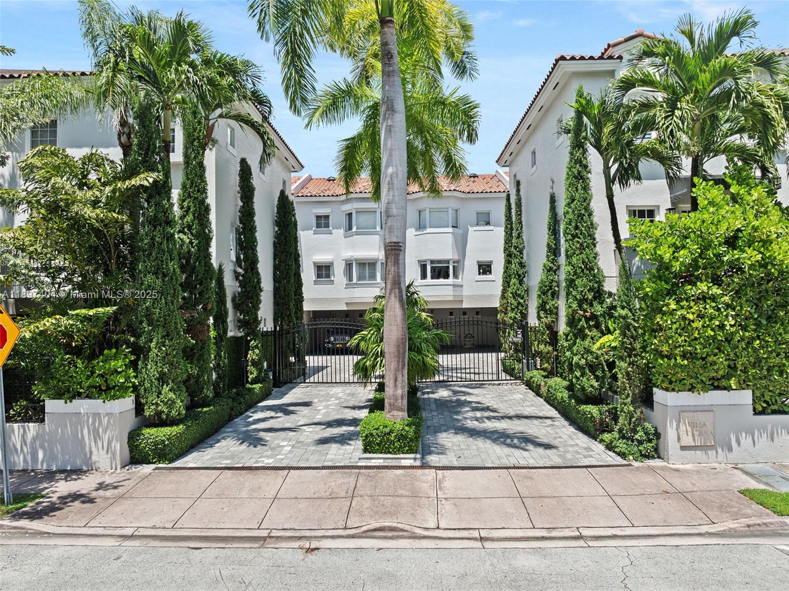 GABLES COURT TOWNHOMES CO - Residential
