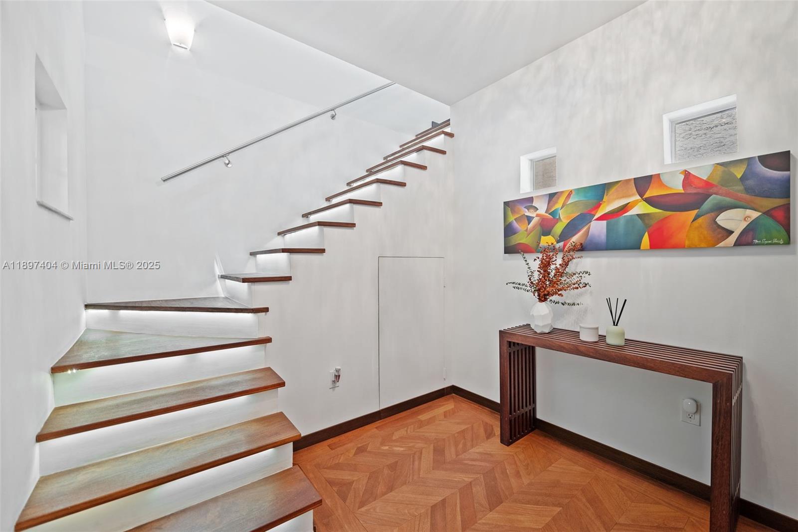 GABLES COURT TOWNHOMES CO - Residential