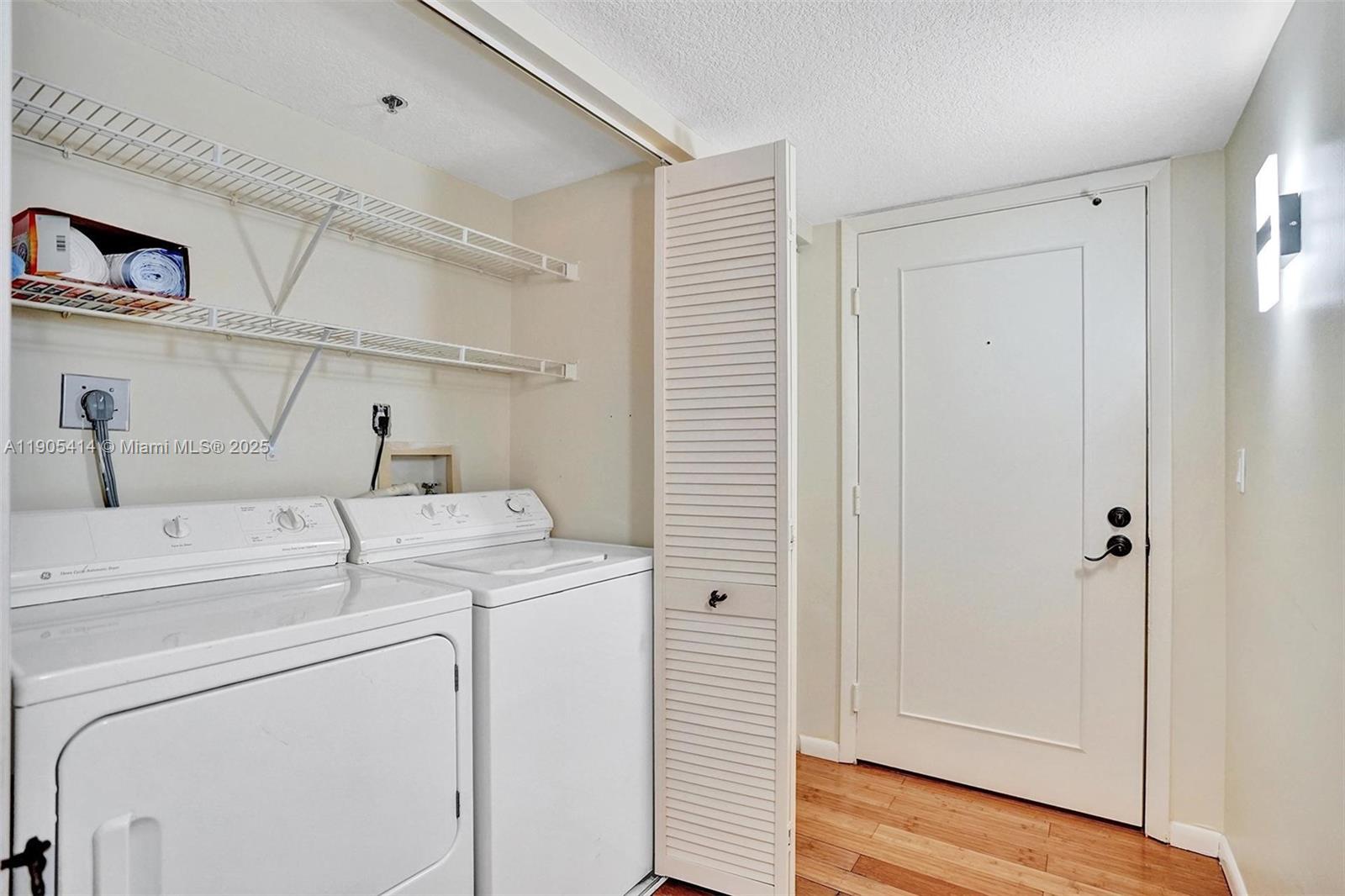 THE YACHT CLUB AT AVENTUR - Residential