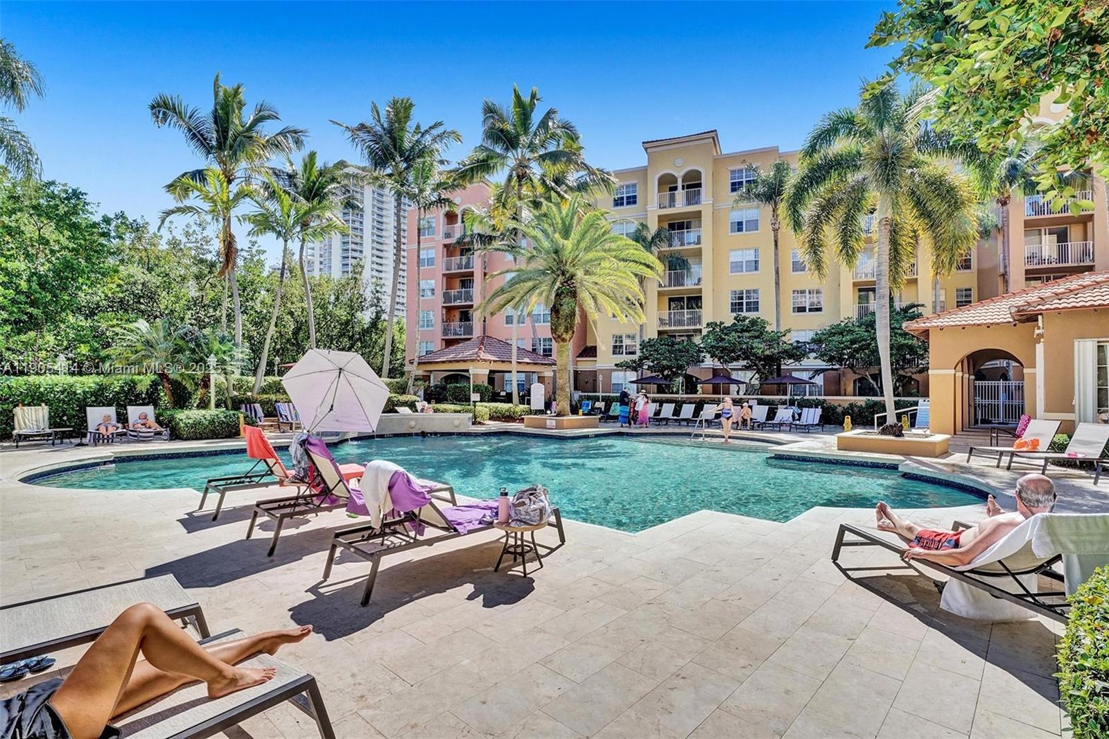 THE YACHT CLUB AT AVENTUR - Residential