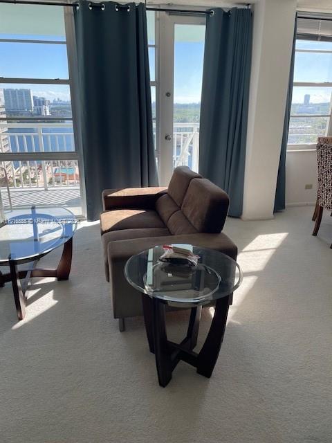 WINSTON TOWERS 500 CONDO - Residential